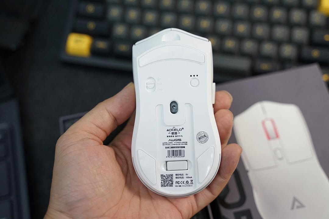 AOQELO AWQ5 TRI MODE ESPORTS GAMING MOUSE